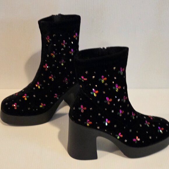 Betsey Johnson Womens Harriet Black Ankle Boots Shoes Size 9 Rhinestone Clusters - Picture 4 of 16